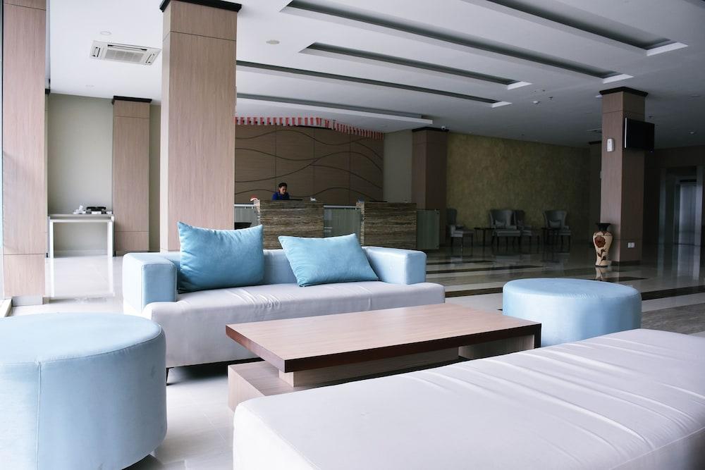 Terraz Tree Hotel Yakarta Exterior foto