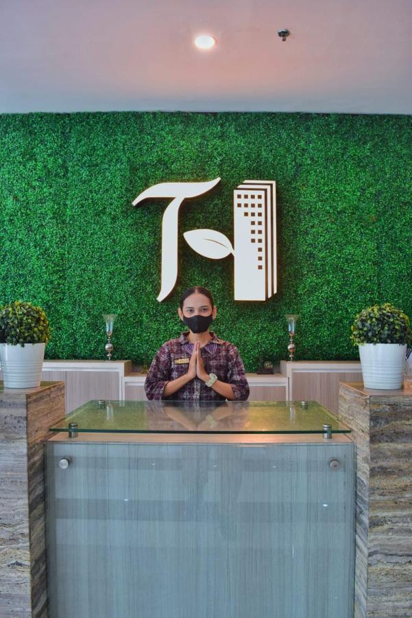 Terraz Tree Hotel Yakarta Exterior foto