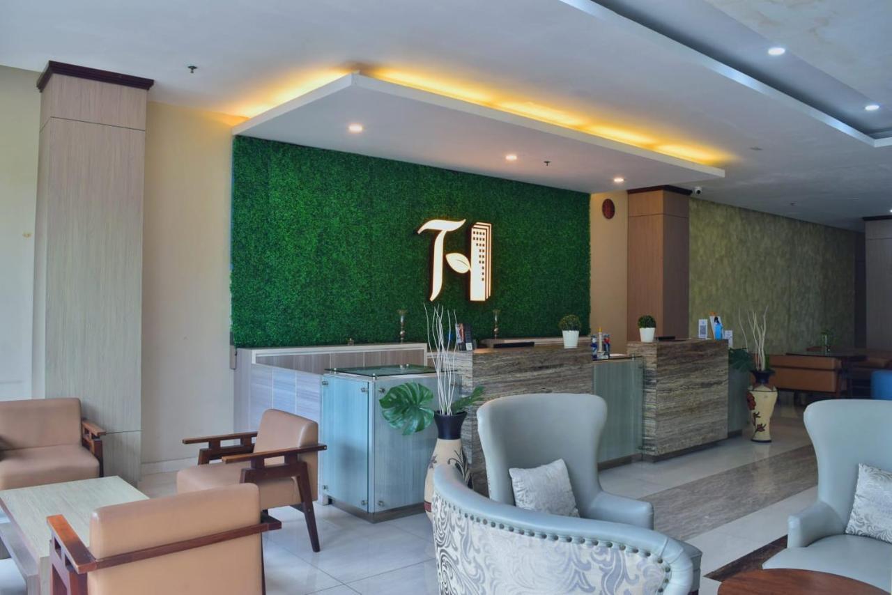 Terraz Tree Hotel Yakarta Exterior foto