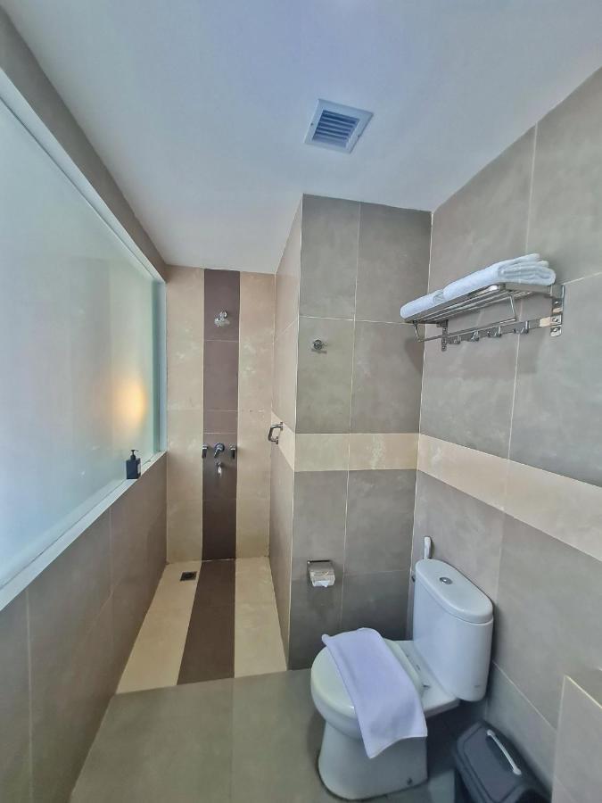 Terraz Tree Hotel Yakarta Exterior foto